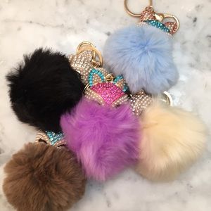 🔥 Fox Fur key chains